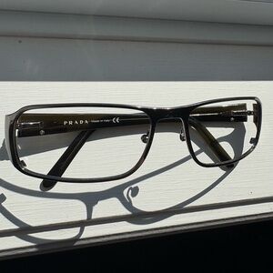Prada Frames